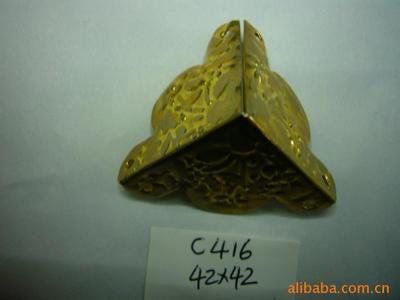 【廠家供應(yīng)優(yōu)質(zhì)包角 木盒包裝下護角 禮盒包裝包角 禮品盒裝飾包角】價格,廠家,圖片,其他箱包服裝配件,永嘉縣甌北鎮(zhèn)金鋒五金工藝配件廠-