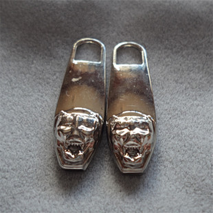 金屬拉鏈頭/拉片 箱包電鍍工藝的精致呈現(xiàn)