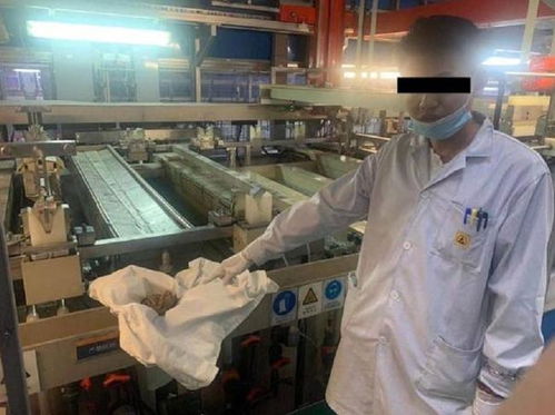 工廠男子攜絲襪潛入車間偷煉溶液“煉金”，獲利超10萬元被刑拘