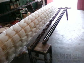 瑞銘纏繞式螺旋式毛刷輥 工業清洗的精密高效解決方案